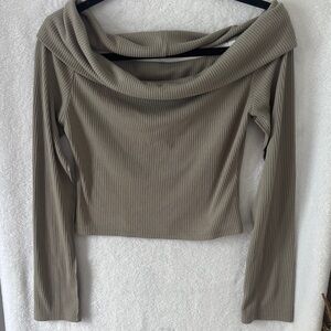 Elegant Gray Ribbed Off-Shoulder‎ Top